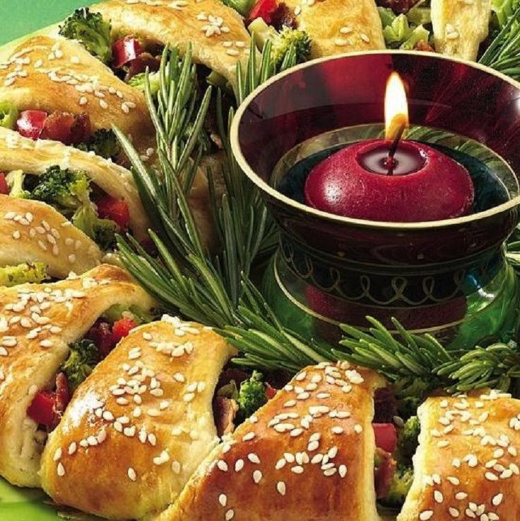 Recipe For Christmas Appetizers
 197 best Christmas Food savory images on Pinterest