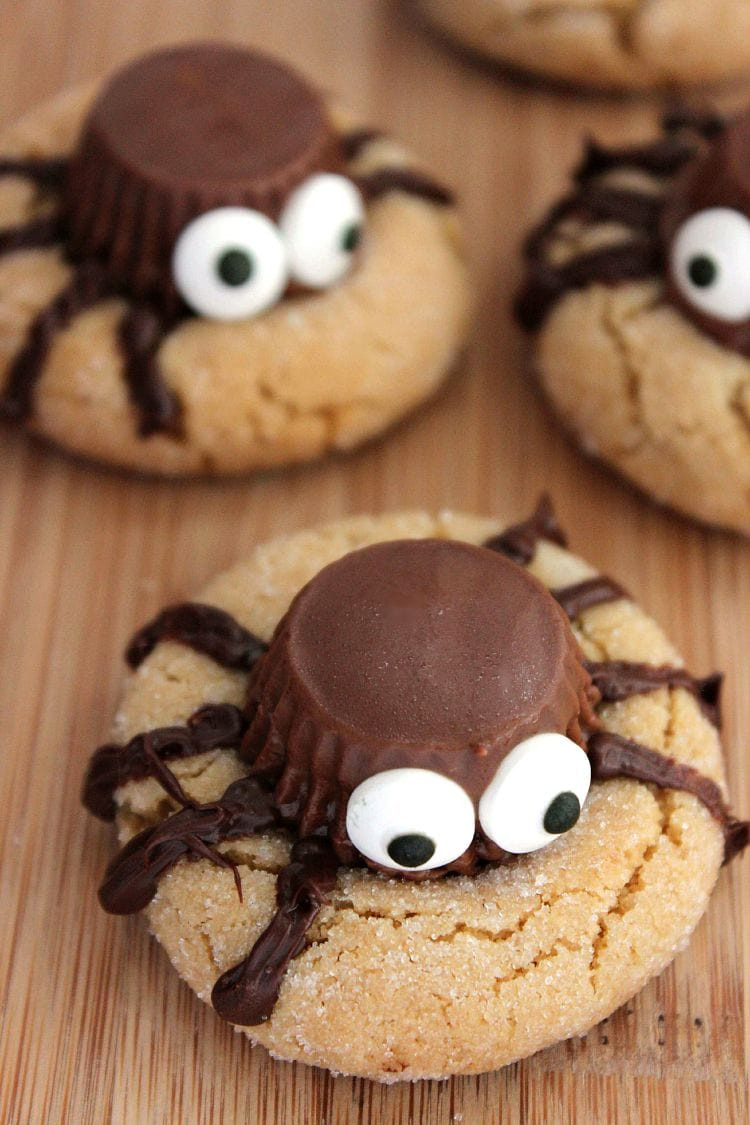 Recipes For Halloween Cookies
 Halloween Peanut Butter Spider Cookies Recipe