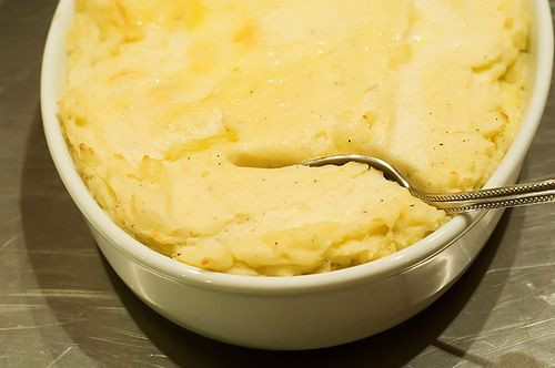 Ree Drummond Mashed Potatoes Thanksgiving
 25 best ideas about Pioneer Woman Mashed Potatoes on