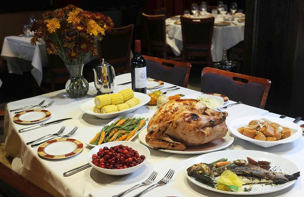 Restaurant Thanksgiving Dinner
 Misfit Holiday 10 Resturants To Dine At Thanksgiving