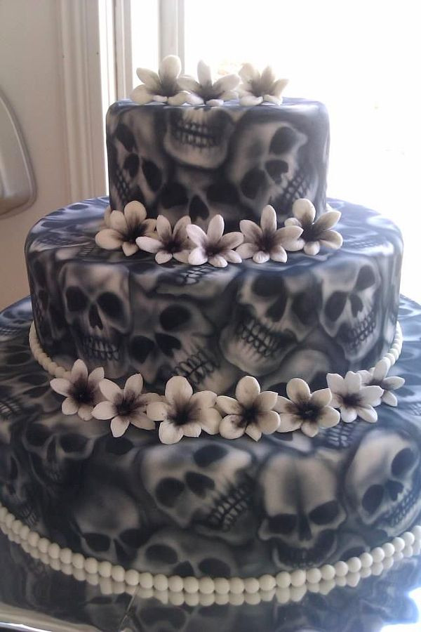 Scarey Halloween Cakes
 25 Best Ideas about Scary Cakes on Pinterest