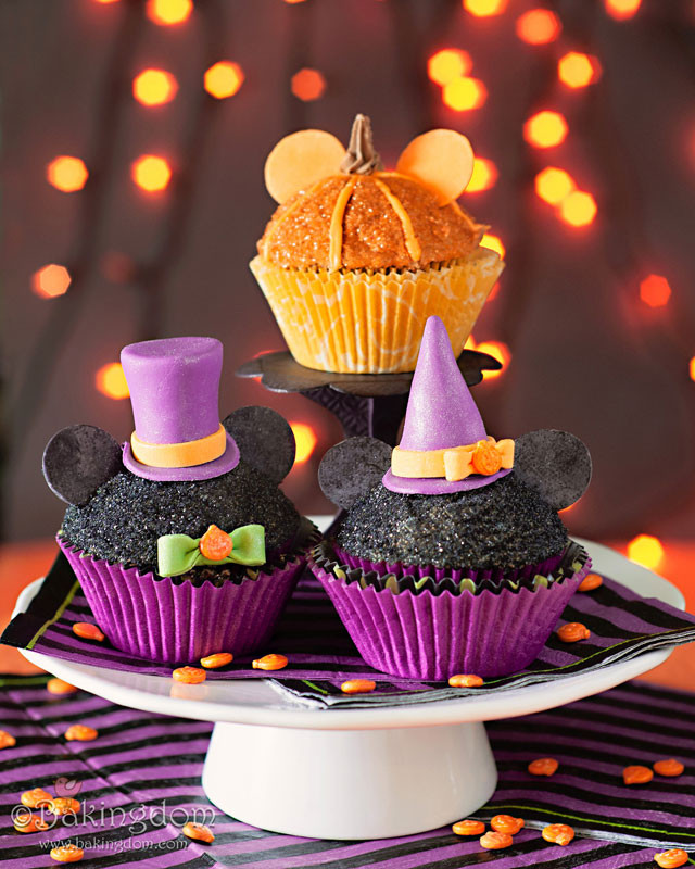 Scary Halloween Cupcakes
 Mickey Mouse Halloween Cupcakes