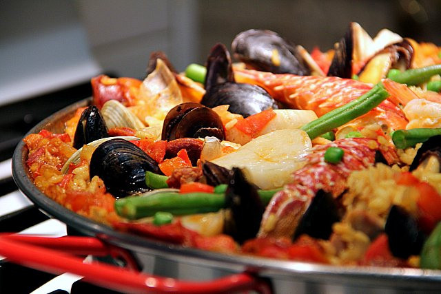 Seafood Christmas Dinner
 How To Cook A Wolf Christmas Eve Paella