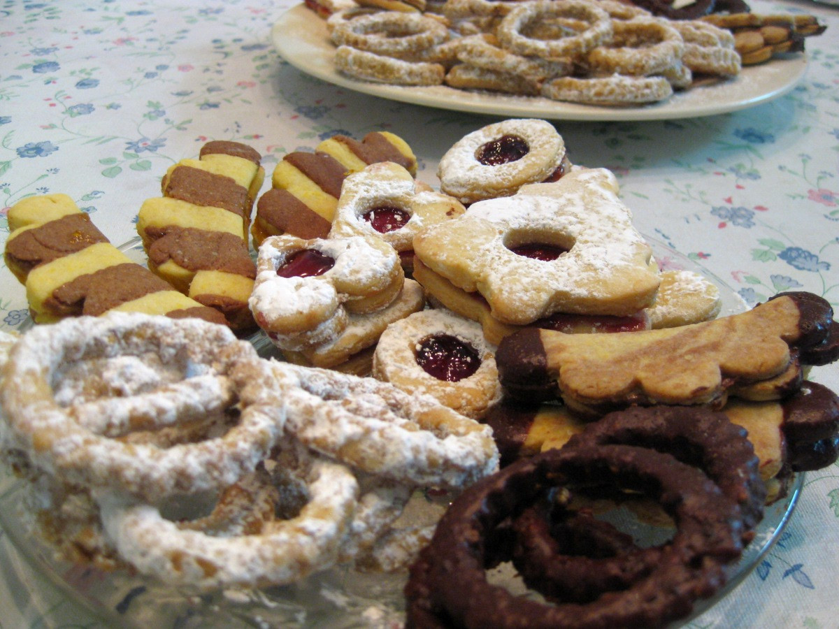 Slovak Christmas Cookies
 Christmas Cookies Part 3 Rings Venčeky recipe Slovak