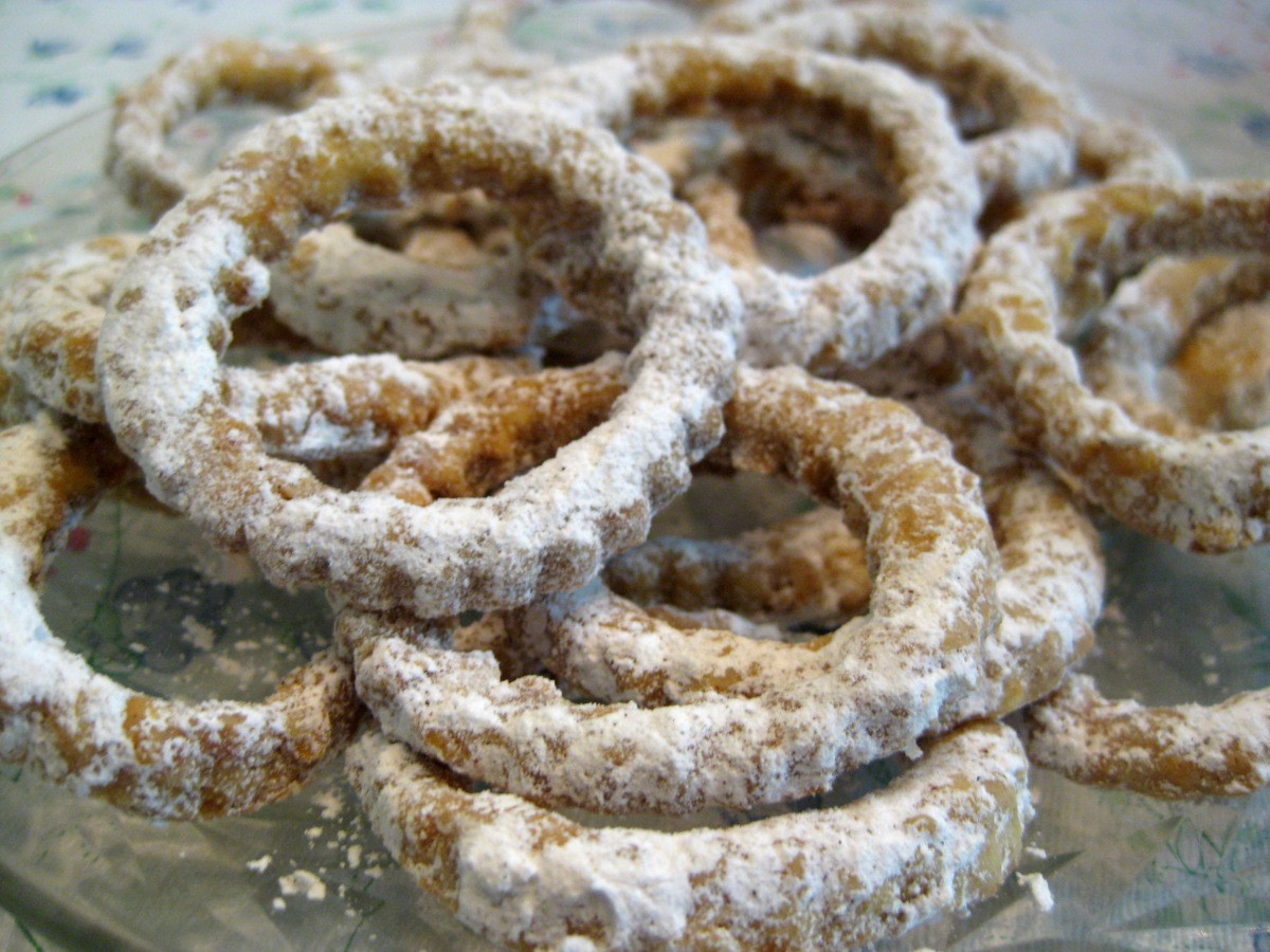 Slovak Christmas Cookies
 Christmas Cookies Part 3 Rings Venčeky recipe Slovak