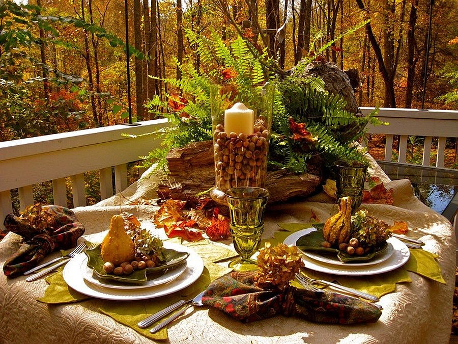 Small Thanksgiving Dinner
 15 Outdoor Thanksgiving Table Settings for Dining Alfresco