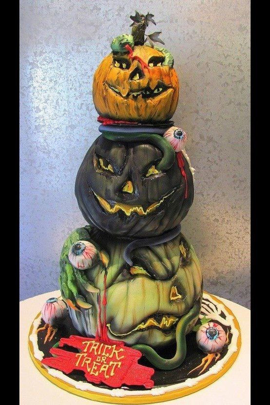 Spooky Halloween Cakes
 Spooky Cake Halloween