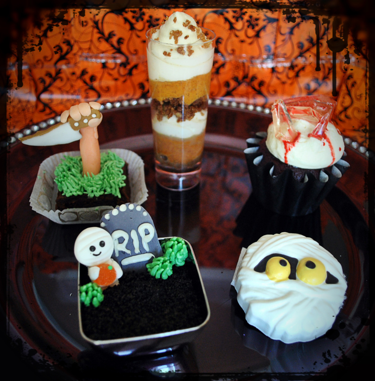 Spooky Halloween Desserts
 Halloween Treat Extravaganza