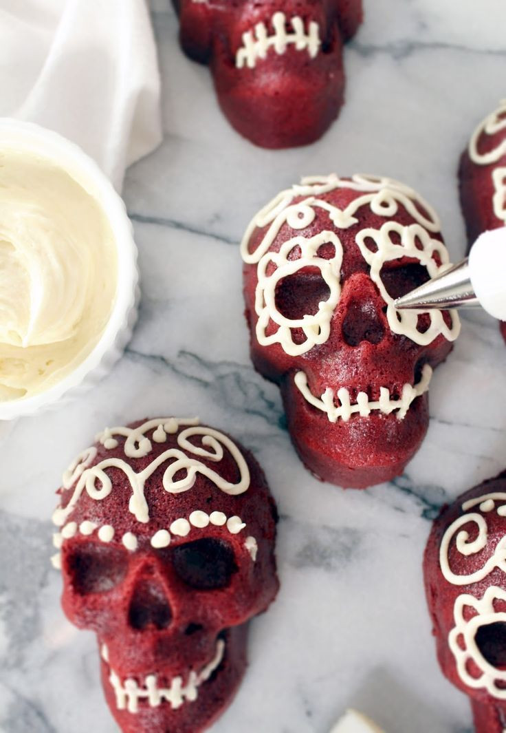 Spooky Halloween Desserts
 Best 25 Halloween treats ideas on Pinterest