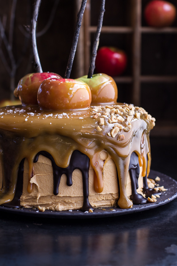 Thanksgiving Apple Desserts
 Stunning Thanksgiving Dessert Recipes That Aren t Pie