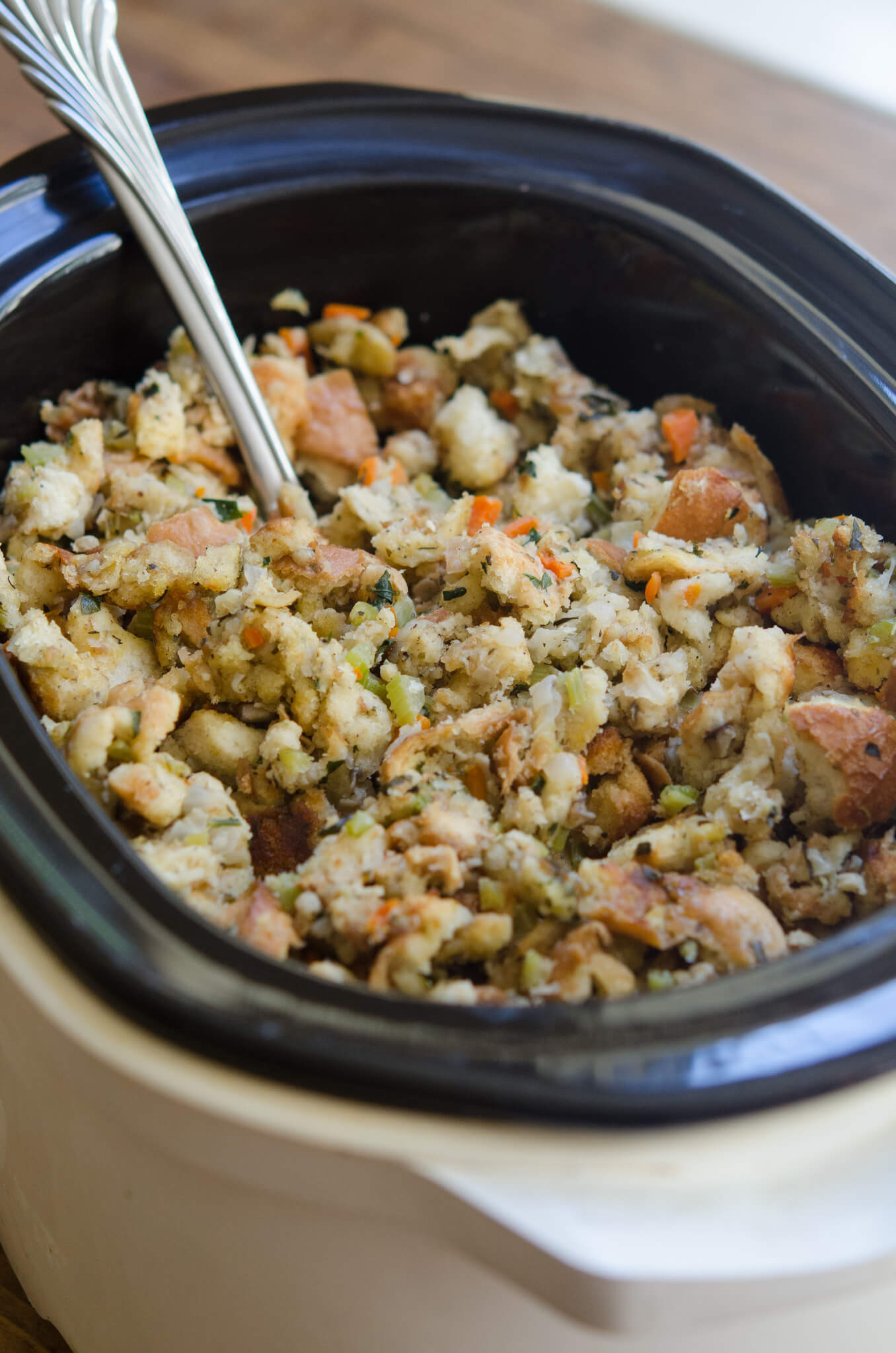 Thanksgiving Bread Stuffing
 Traditional Bread Stuffing Crock Pot Method