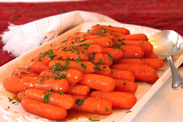 Thanksgiving Carrot Recipes
 Glazed Carrots with Ginger and Fresh Orange Juice