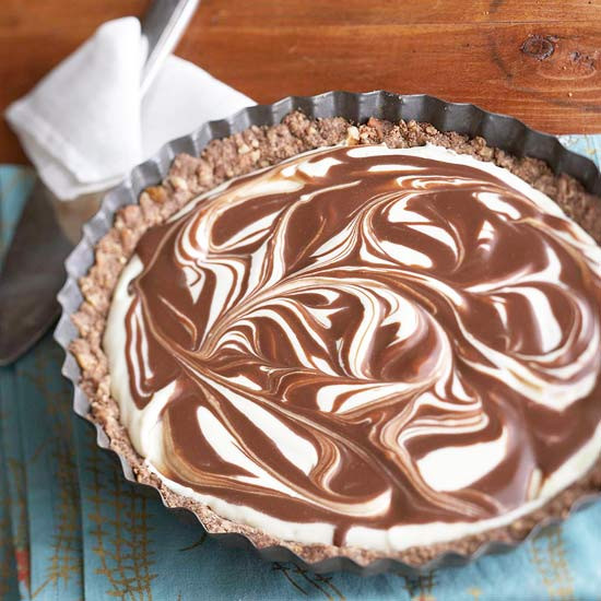 Thanksgiving Chocolate Pie
 35 Thanksgiving Pie Recipes