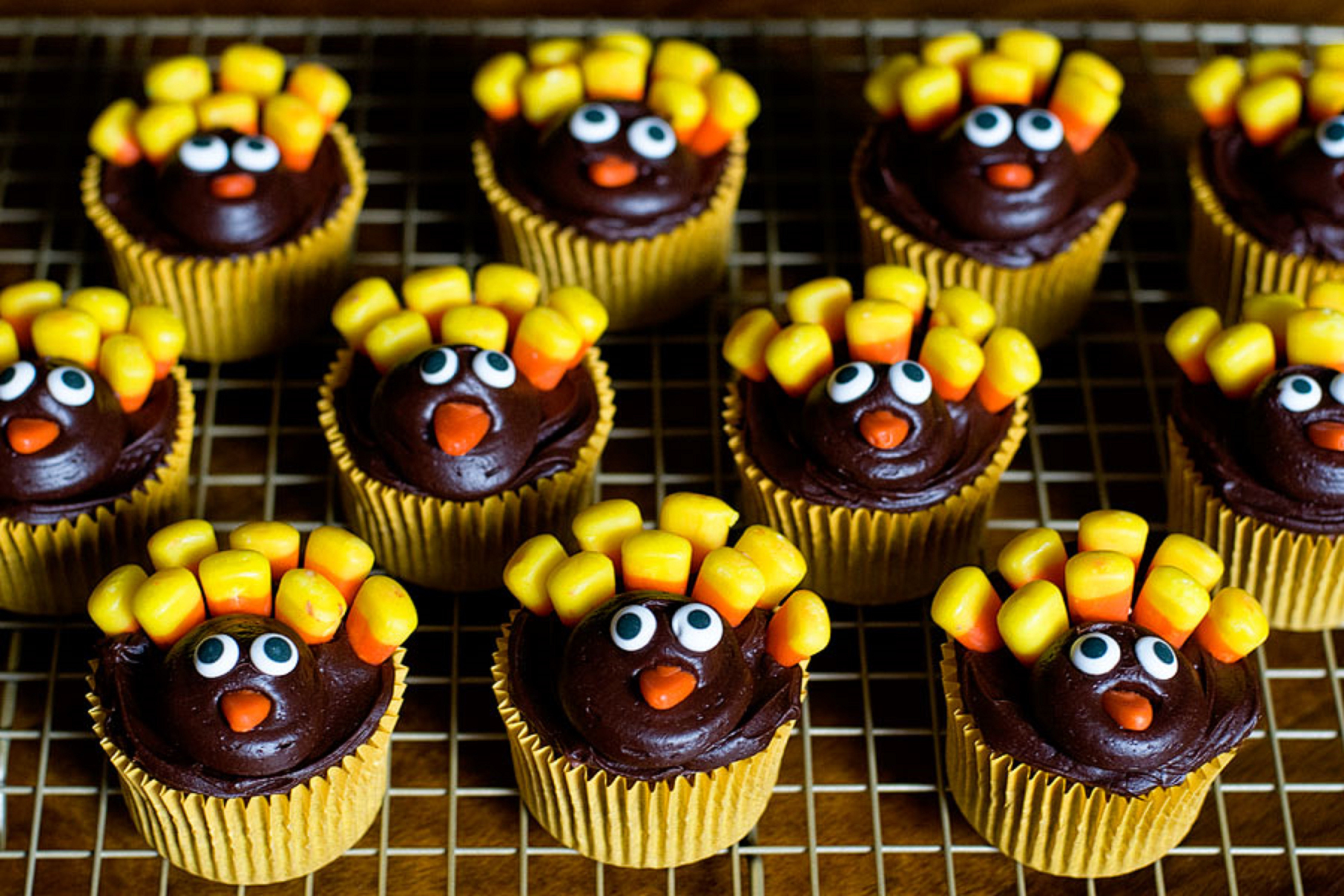 Thanksgiving Cupcakes Decorations
 awesome cupcake decorating ideas