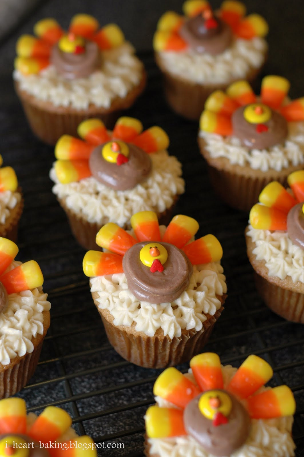 Thanksgiving Cupcakes Decorations
 i heart baking thanksgiving turkey cupcakes brown