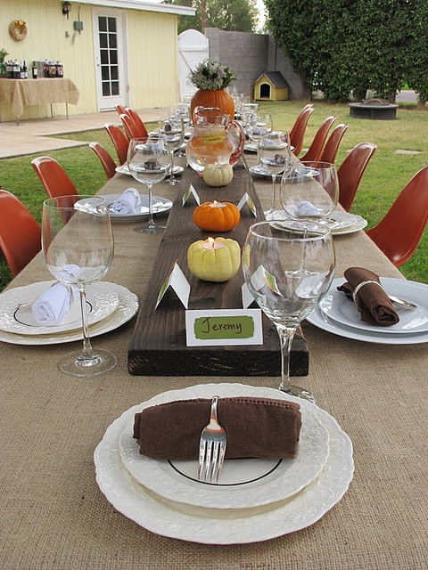 Thanksgiving Dinner Decorations
 30 Outdoor Thanksgiving Dinner Décor Ideas DigsDigs