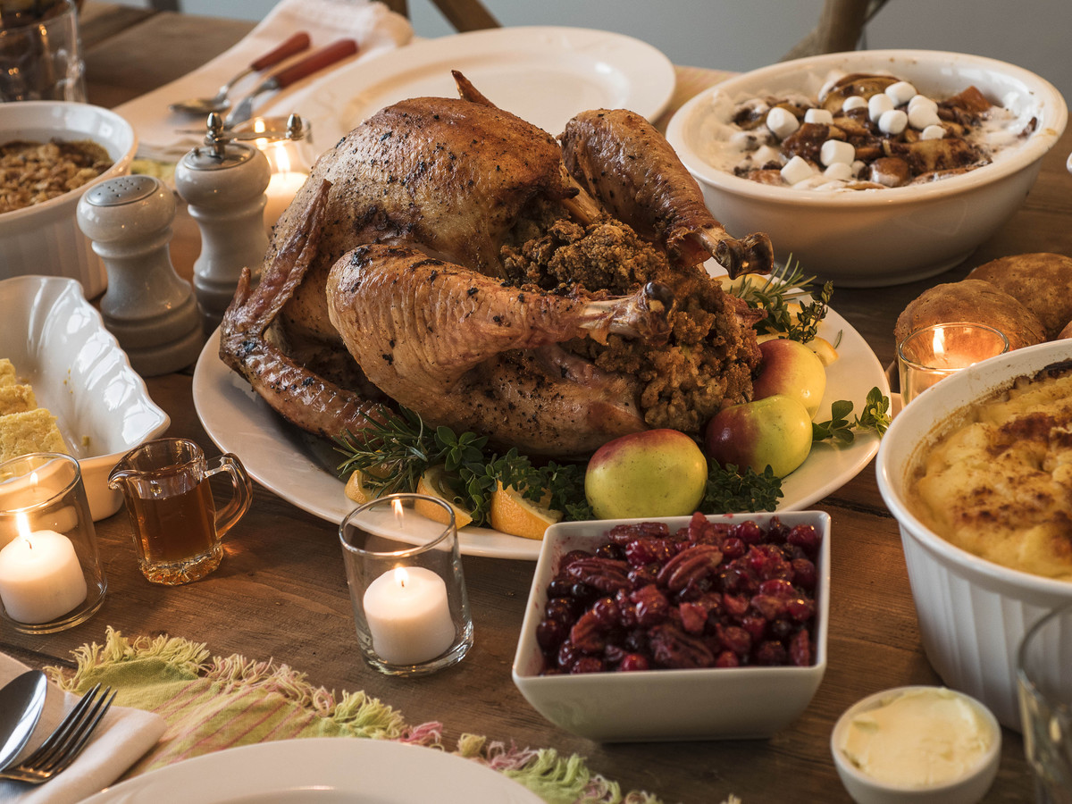 Thanksgiving Dinner To Go 2019
 Thanksgiving Dinner Cost Cheaper This Year Study Says