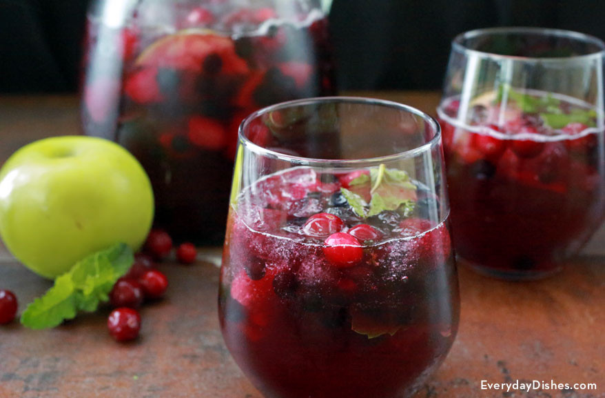Thanksgiving Drinks Non Alcoholic
 Non Alcoholic Cranberry Punch Recipe