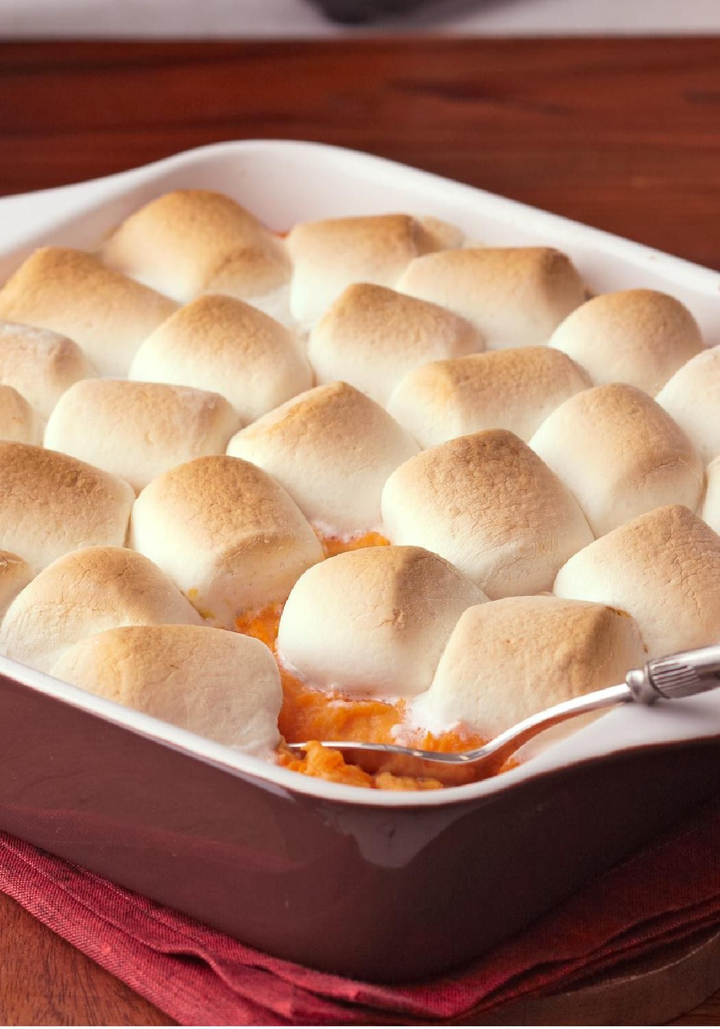 Thanksgiving Sweet Potatoes With Marshmallows
 25 best ideas about Sweet Potatoes With Marshmallows on
