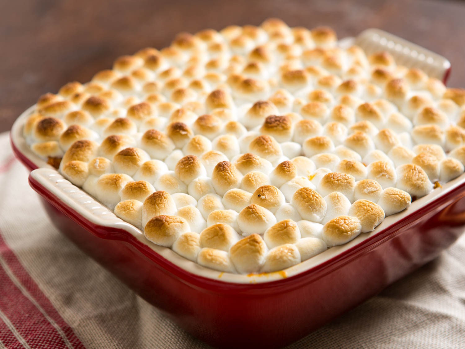 Thanksgiving Sweet Potatoes With Marshmallows
 Meet the Grown Up Sweet Potato Casserole That Your Inner