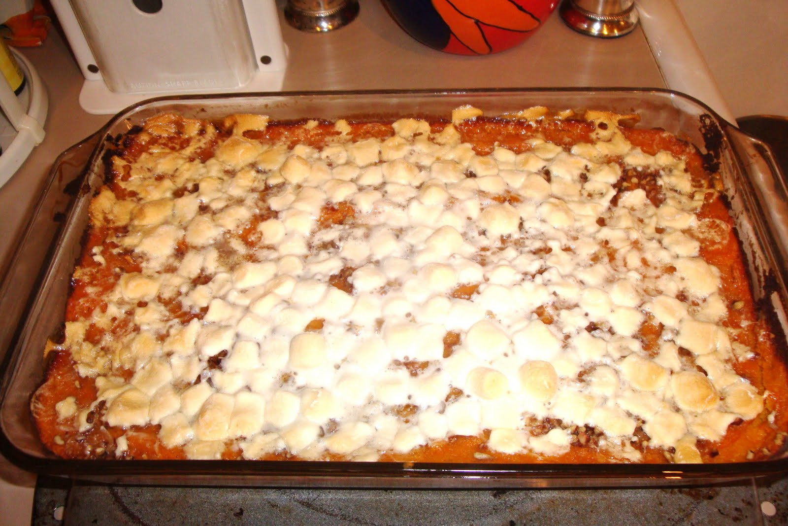 Thanksgiving Sweet Potatoes With Marshmallows
 Cooking for e Sweet Potato Casserole with Marshmallow