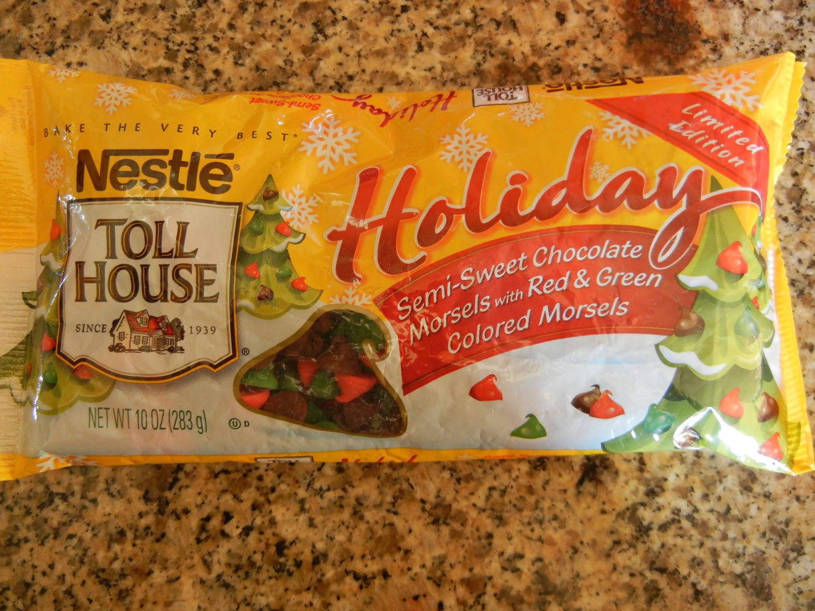 Toll House Christmas Cookies
 From My Southwest Kitchen Nestle Toll House Holiday