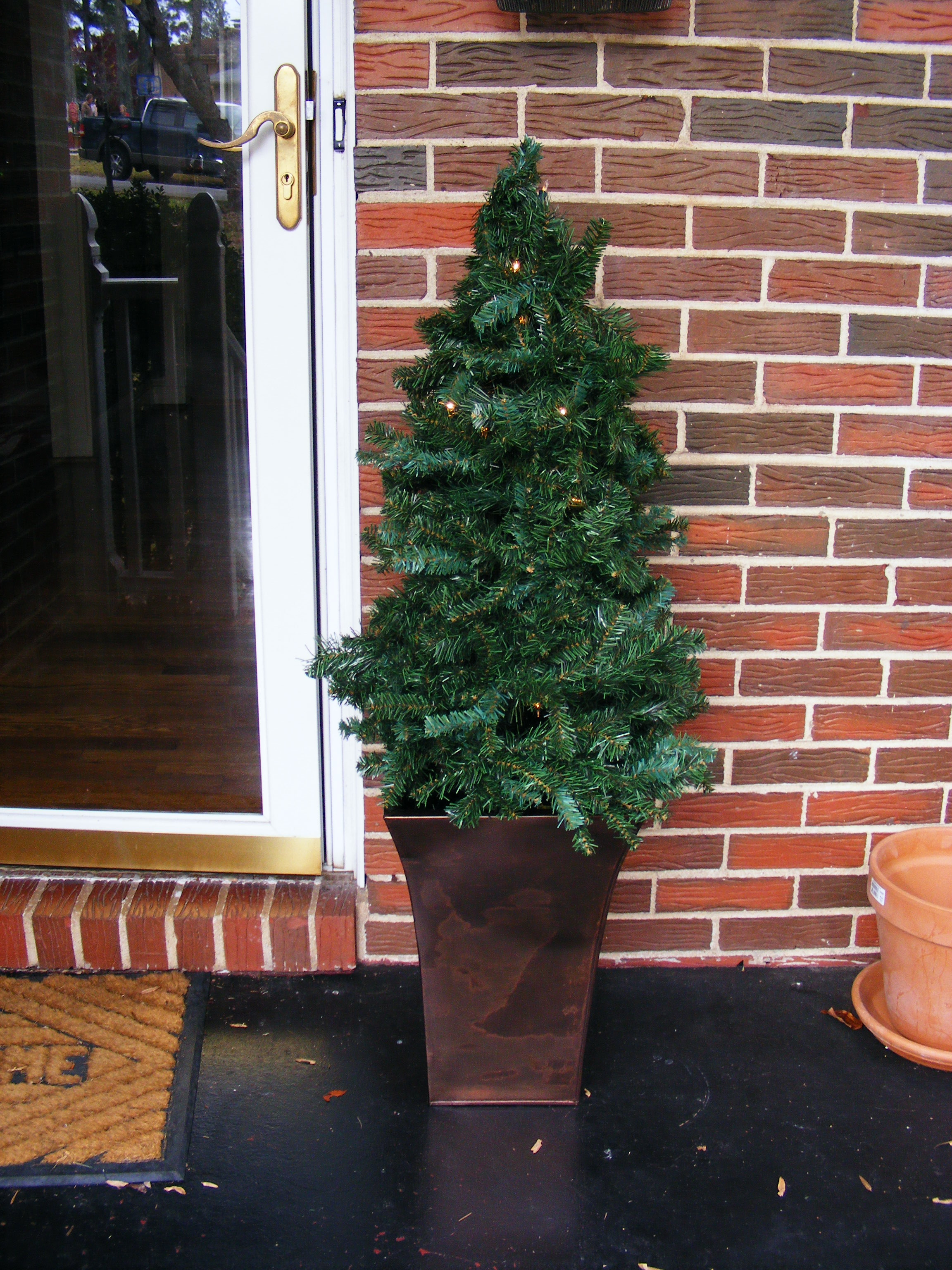 Tomato Cage Christmas Tree
 Tomato cage Christmas tree – Lauren Makes