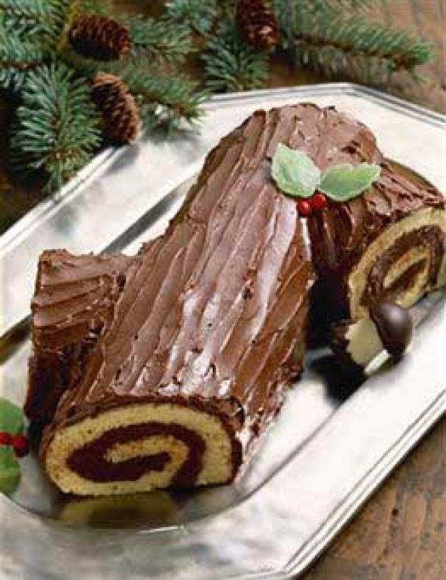 Traditional French Christmas Desserts
 Best 25 French christmas ideas on Pinterest