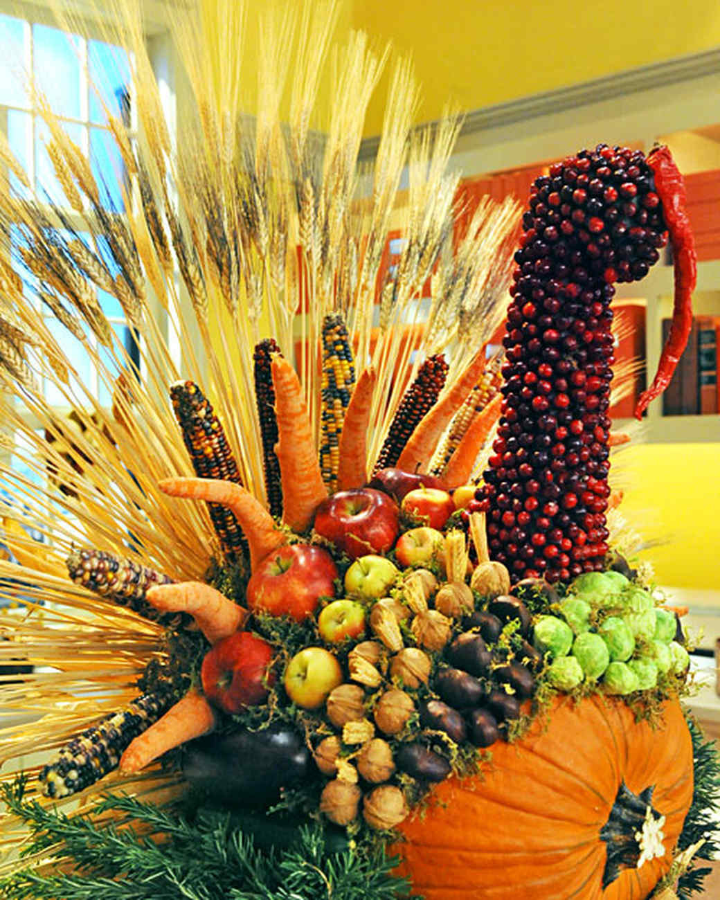 Turkey Designs For Thanksgiving
 27 Fabulous Fall Centerpieces