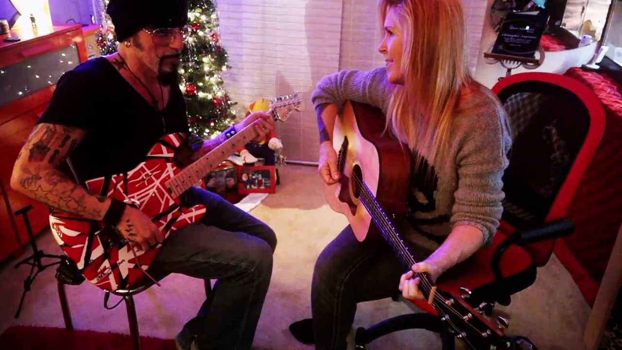 Vegan Thanksgiving Song
 Lita Ford & Christopher Ameruoso after Vegan Thanksgiving