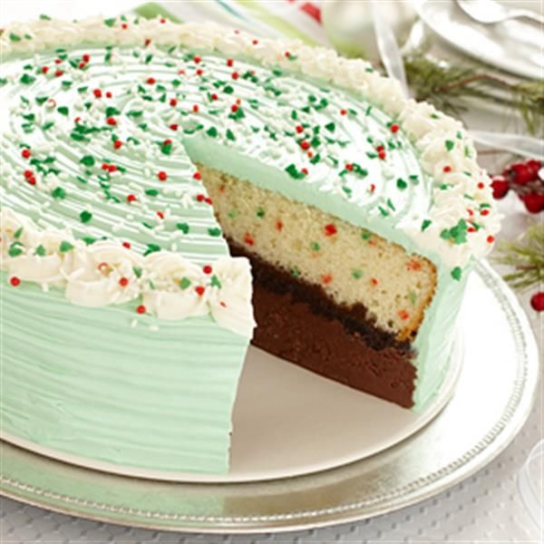 Walmart Christmas Cakes
 Pillsbury™ Funfetti Holiday Cake Mix is easy and
