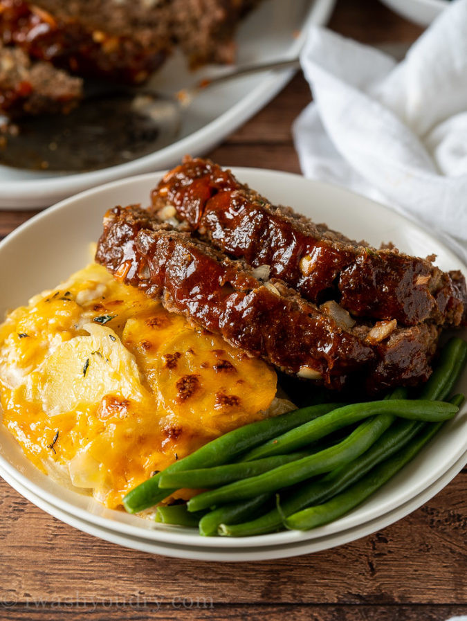 Why Does My Meatloaf Fall Apart
 Best Classic Meatloaf Recipe